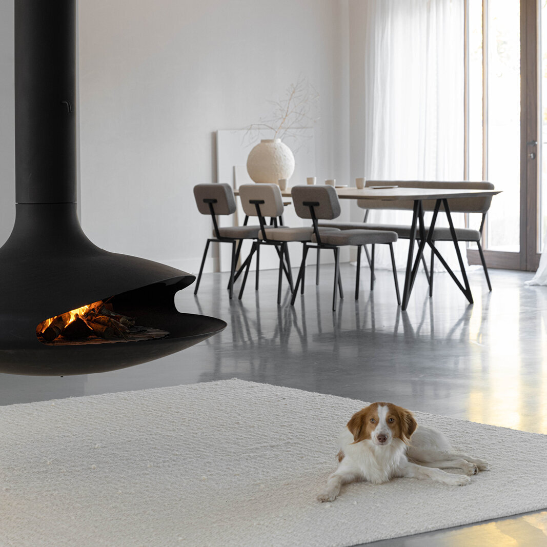 Butterfly Staal zwarte poedercoating Paper Standaard Eiken gerookt